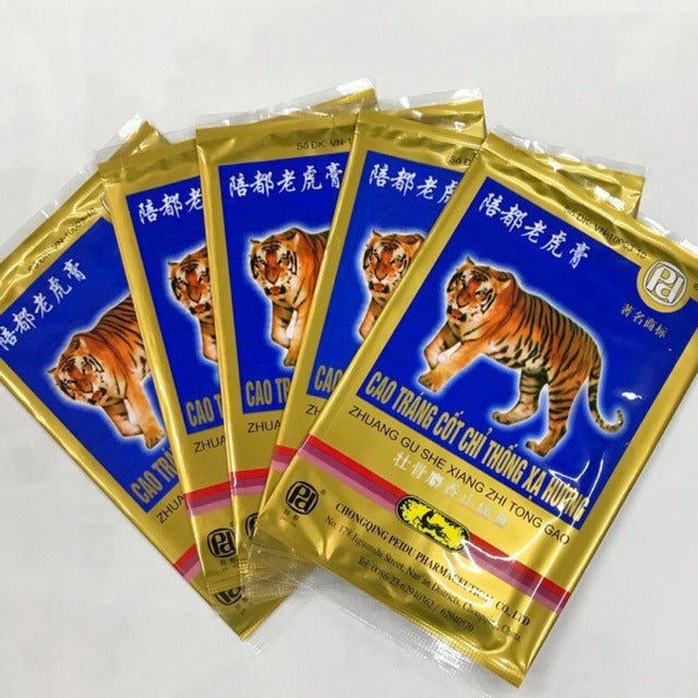 10 packs * 4 pieces - Cao dán con cọp ( Cao tráng cốt chỉ thống xạ hương )